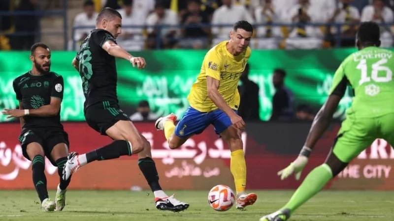 cach-da-hau-ve-san-11-nguoi-de-dang-danh-bai-doi-thu-ky-nang-dieu-khien-bong